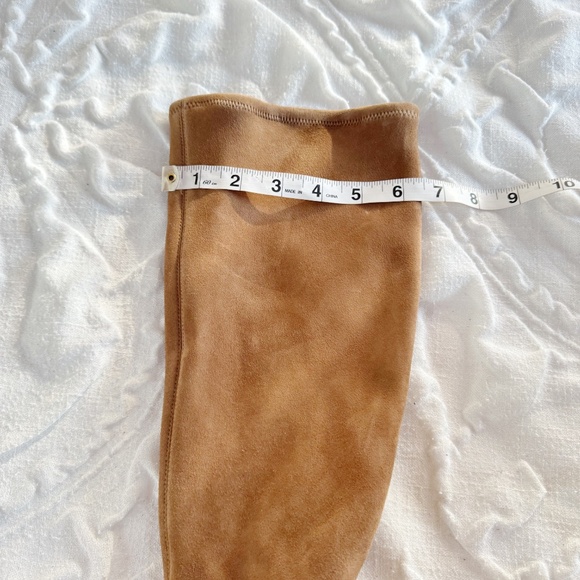 VINCE Kitten Heel Suede Boot Size 7 New - Picture 4 of 8